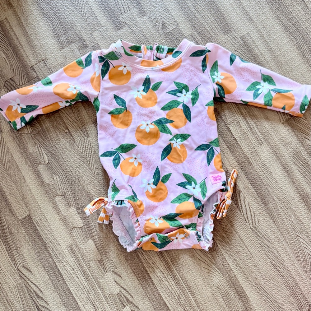 Long Sleeve Zipper One Piece Rash Guard Swimsuit